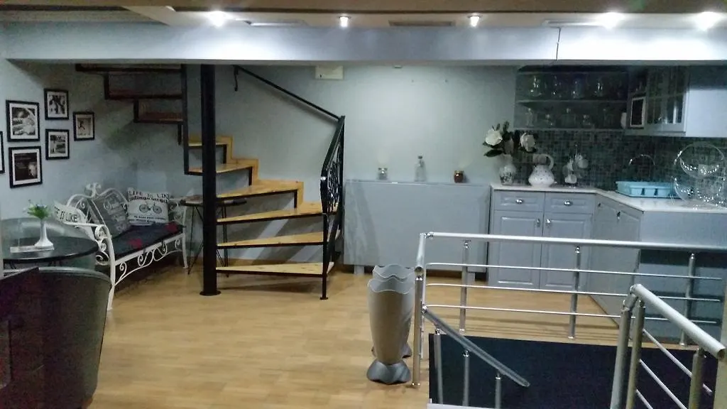 Funky Guest House&Adventures Përmet